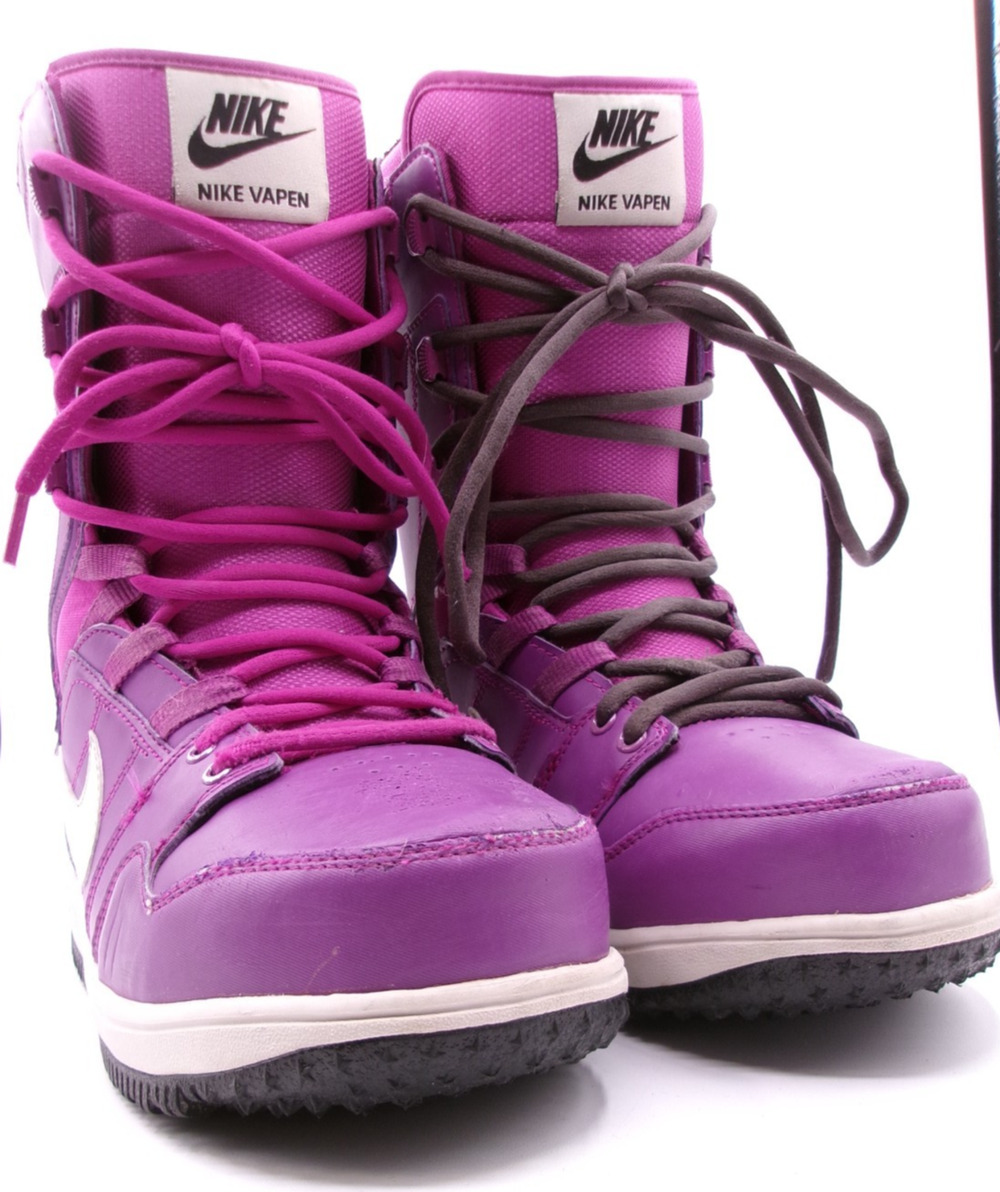 Poshmark Title: Nike Vapen Women's Purple Snowboard Boots Size 8.5
